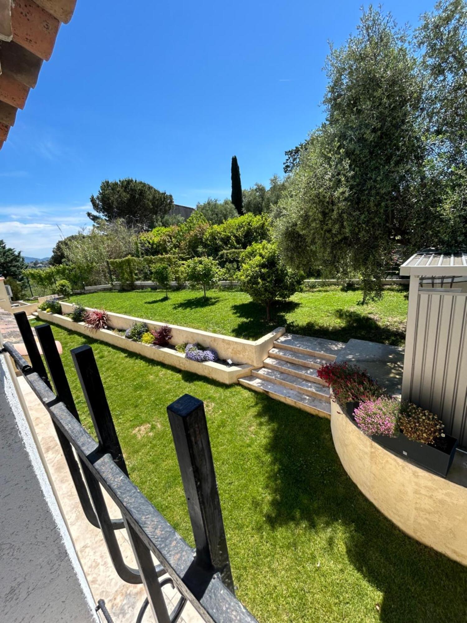 Duplex Oliveraie Piscine Au Sel Marin Et Parking Leilighet